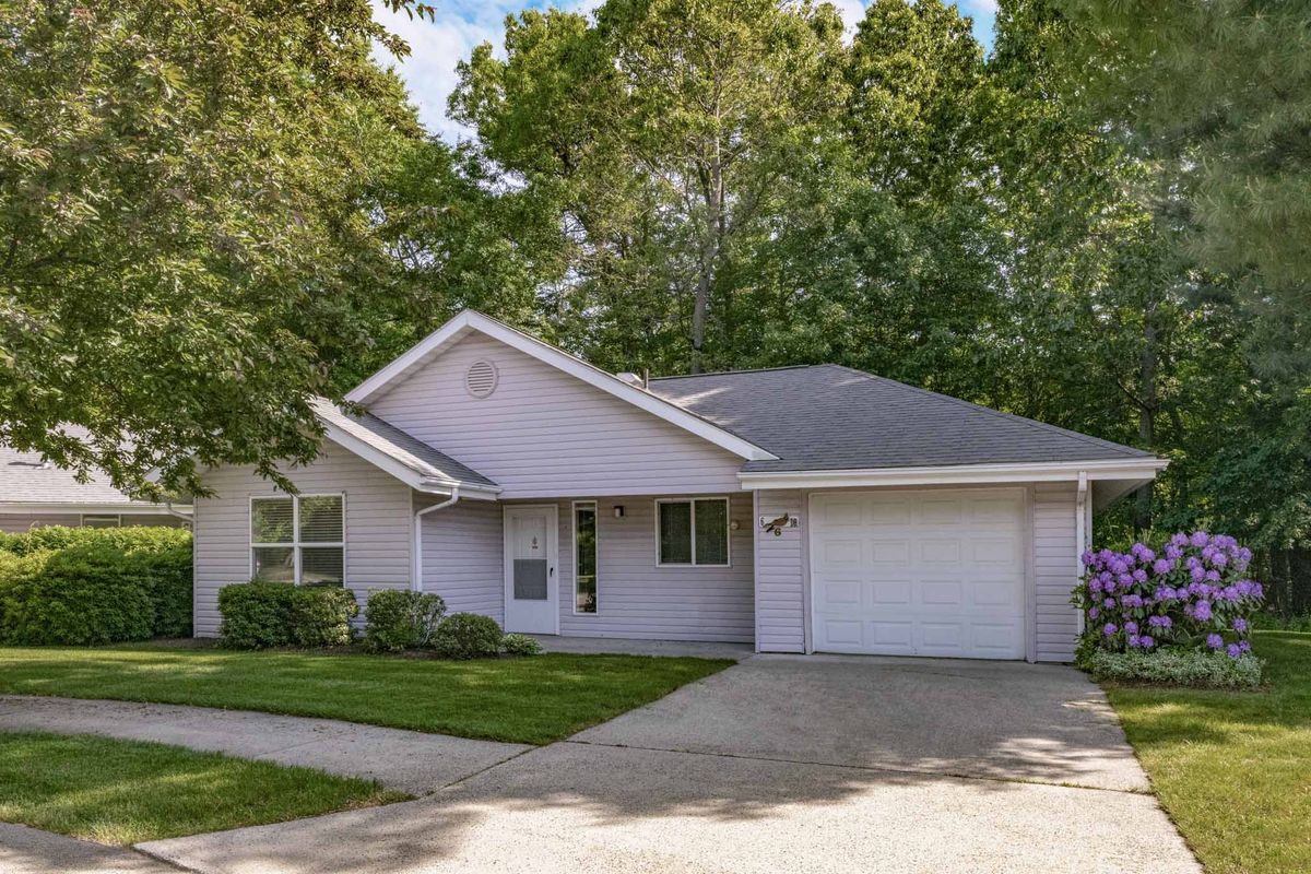 Holiday Quail Run Estates (UPDATED) Get Pricing, See 42 Photos & See Floor Plans in Agawam, MA